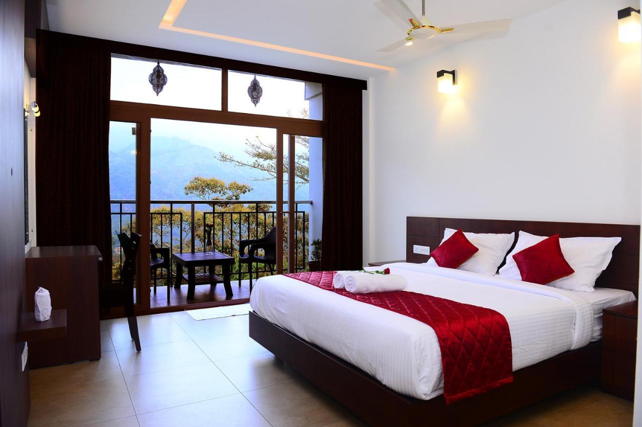 Hotel Palmtree Leaf, Munnar Extérieur photo